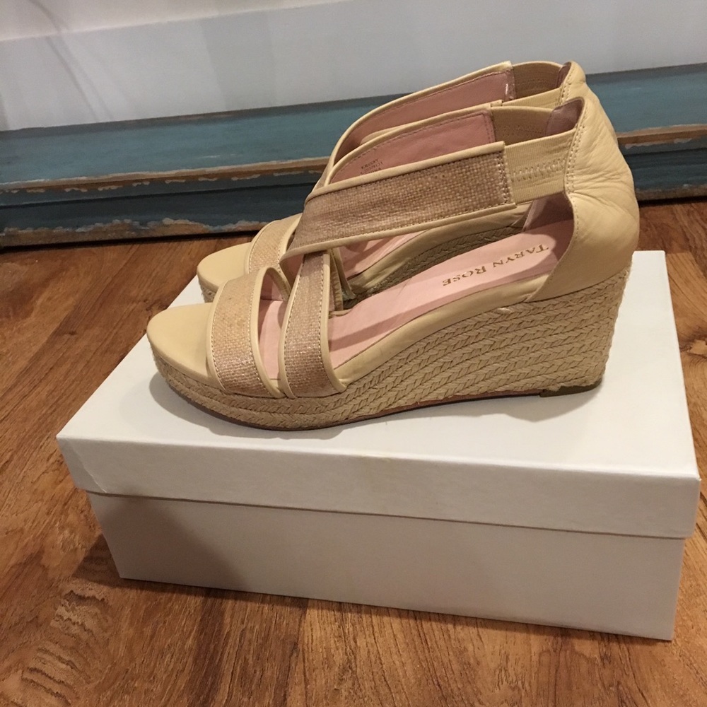 Taryn Rose espadrille wedge heel sandals